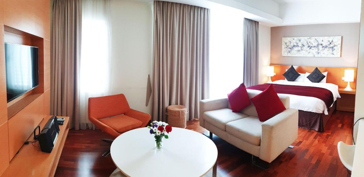 Cormar Suites Kuala Lumpur Bagian luar foto